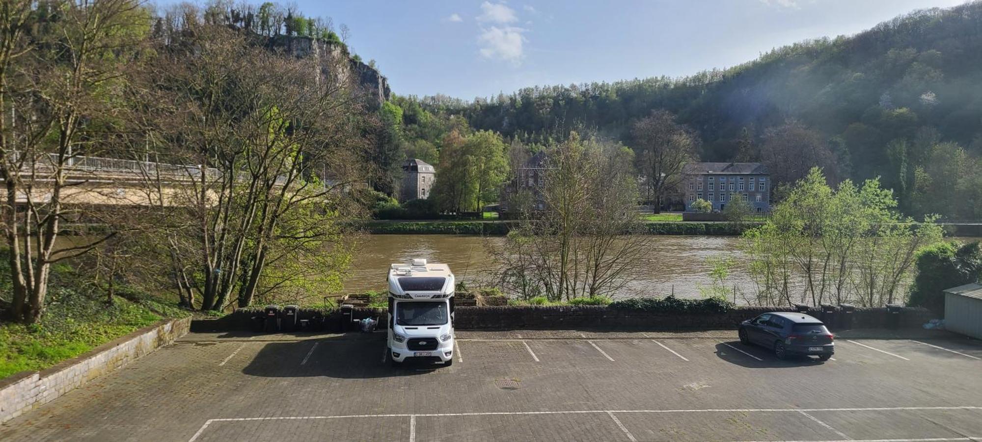 Ferienwohnung Hebergement Basique Et Fonctionnel Bon Rapport Qualite Prix Nameche Exterior foto